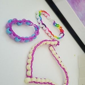 2 bracelets and a necklace!💗